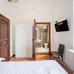 Piramide Guest house