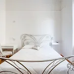 Guest house Piramide Rome