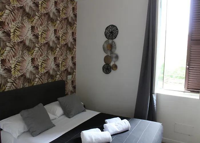 Piramide 3* Ρώμη