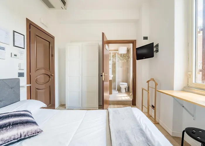 Πανσιόν Piramide