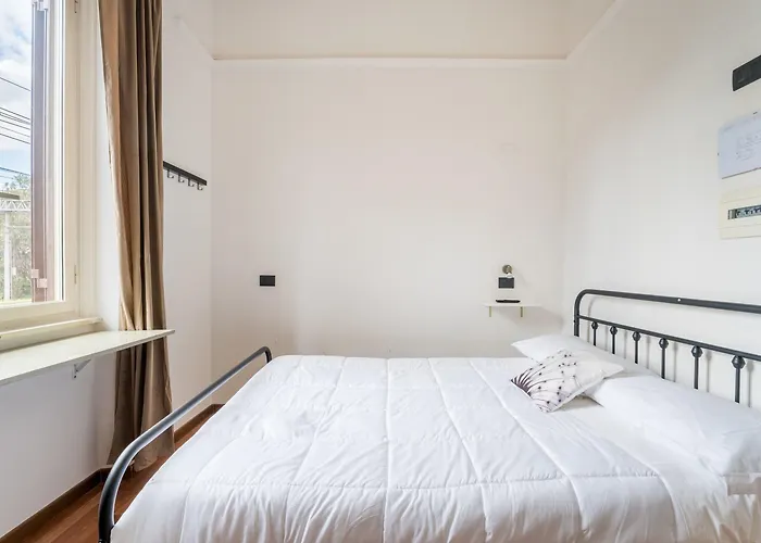 Πανσιόν Piramide 3*